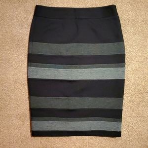 3 for $20 - NWT, WHITE HOUSE BLACK MARKET Skirt - 4
